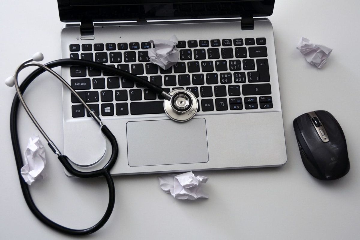 Top 15 Medical and Healthcare Crypto/ Blockchain based projects.