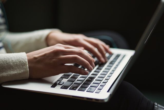 Write with your colleagues using this amazing open-source collaborative writing tool: Etherpad