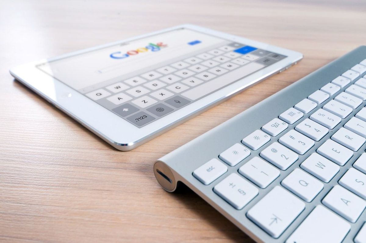 Turn your web browser into a rich personalized knowledge base with Memex