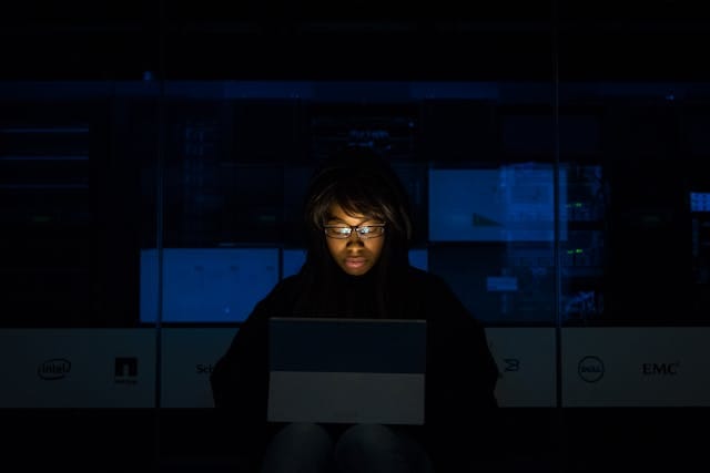 Cloudflare Down? Why Single Points Fail and How Multi-Layer Open-source Uptime Monitoring Saves Your Business and Your Customers