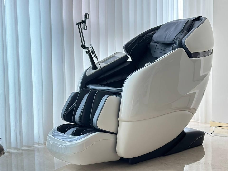 Buy Massage Chair | De-Stress Lounge for Stress Relief & Pain Recovery